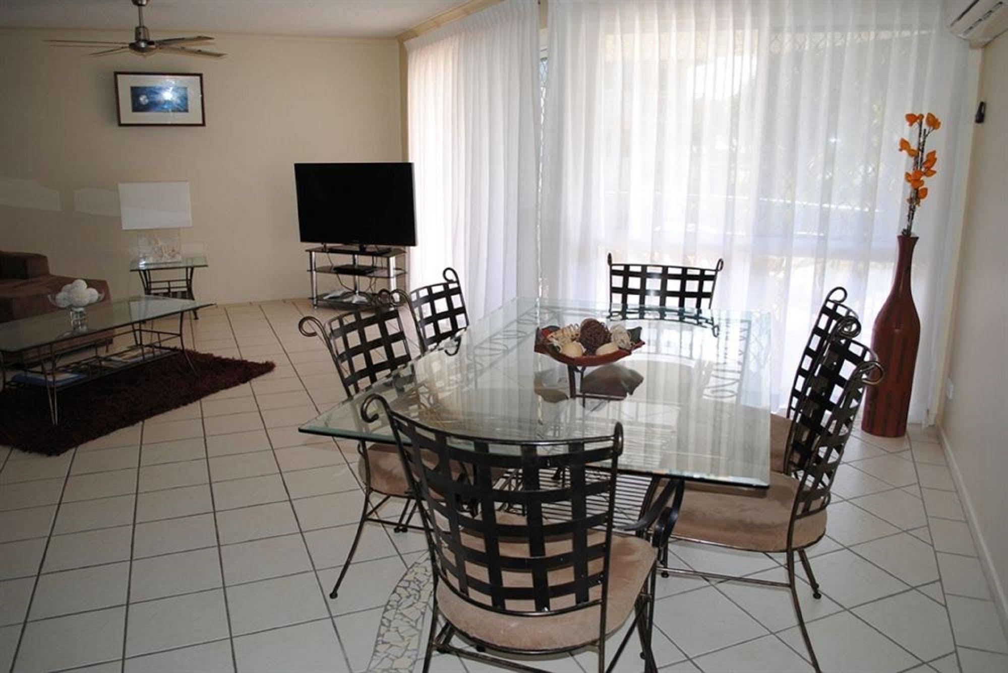 Surfside On The Beach Buddina Extérieur photo