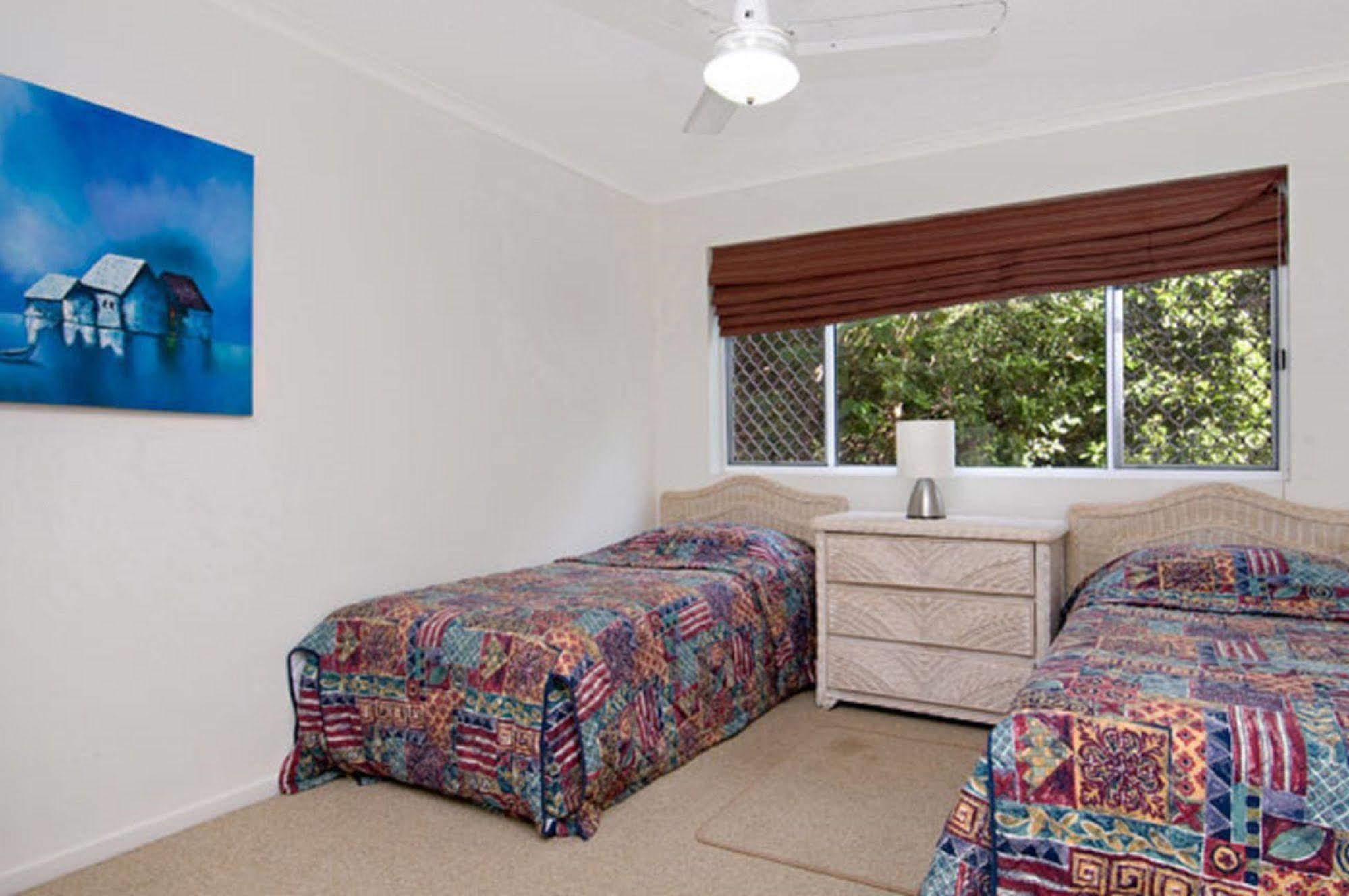 Surfside On The Beach Buddina Extérieur photo