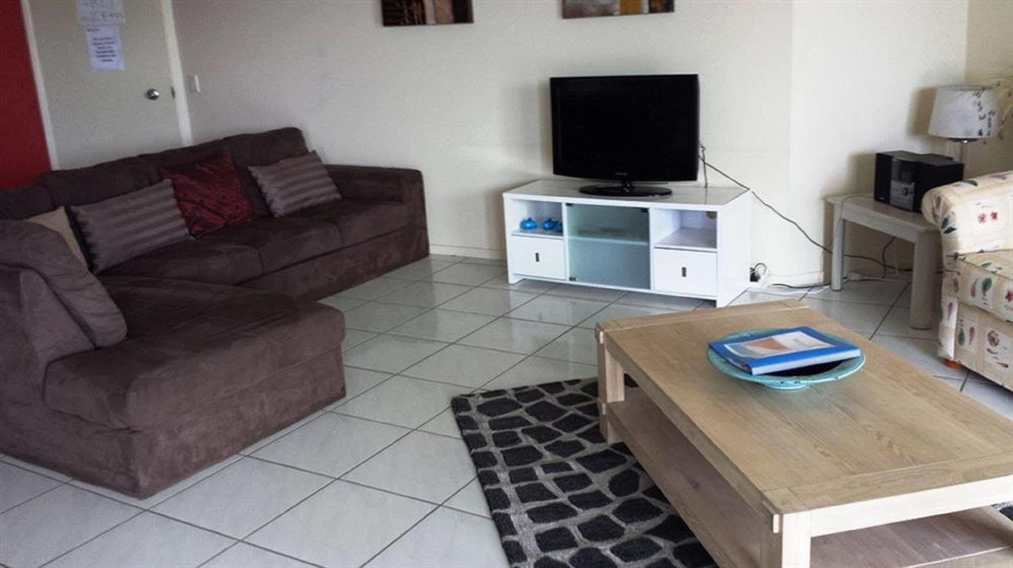 Surfside On The Beach Buddina Extérieur photo