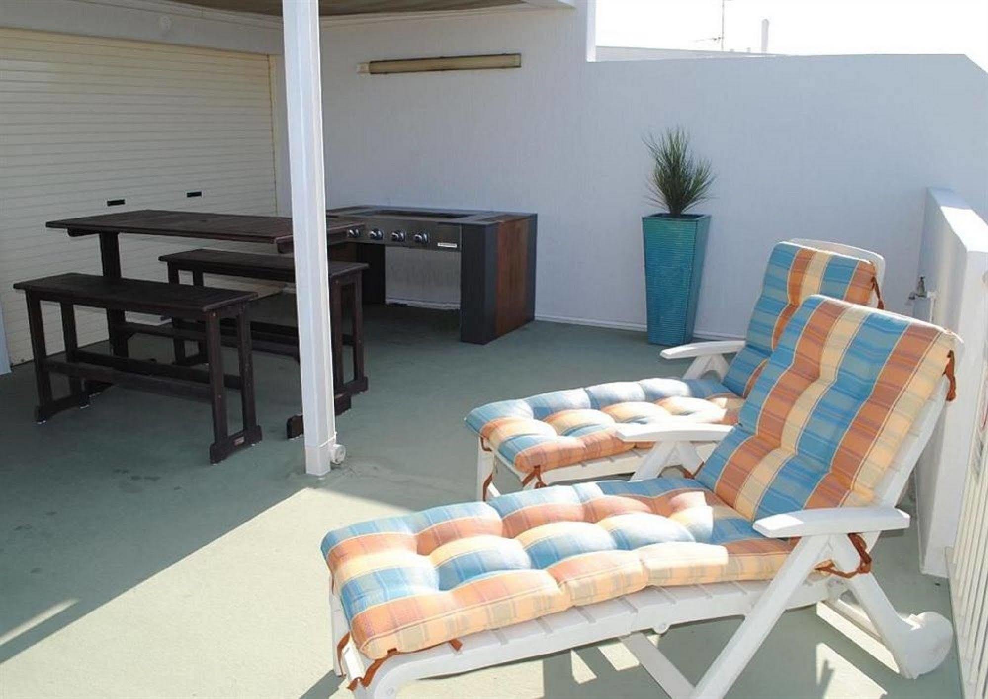 Surfside On The Beach Buddina Extérieur photo