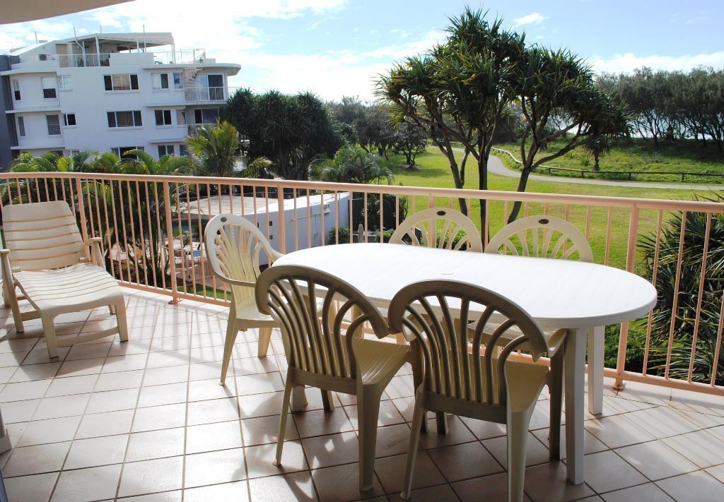 Surfside On The Beach Buddina Extérieur photo